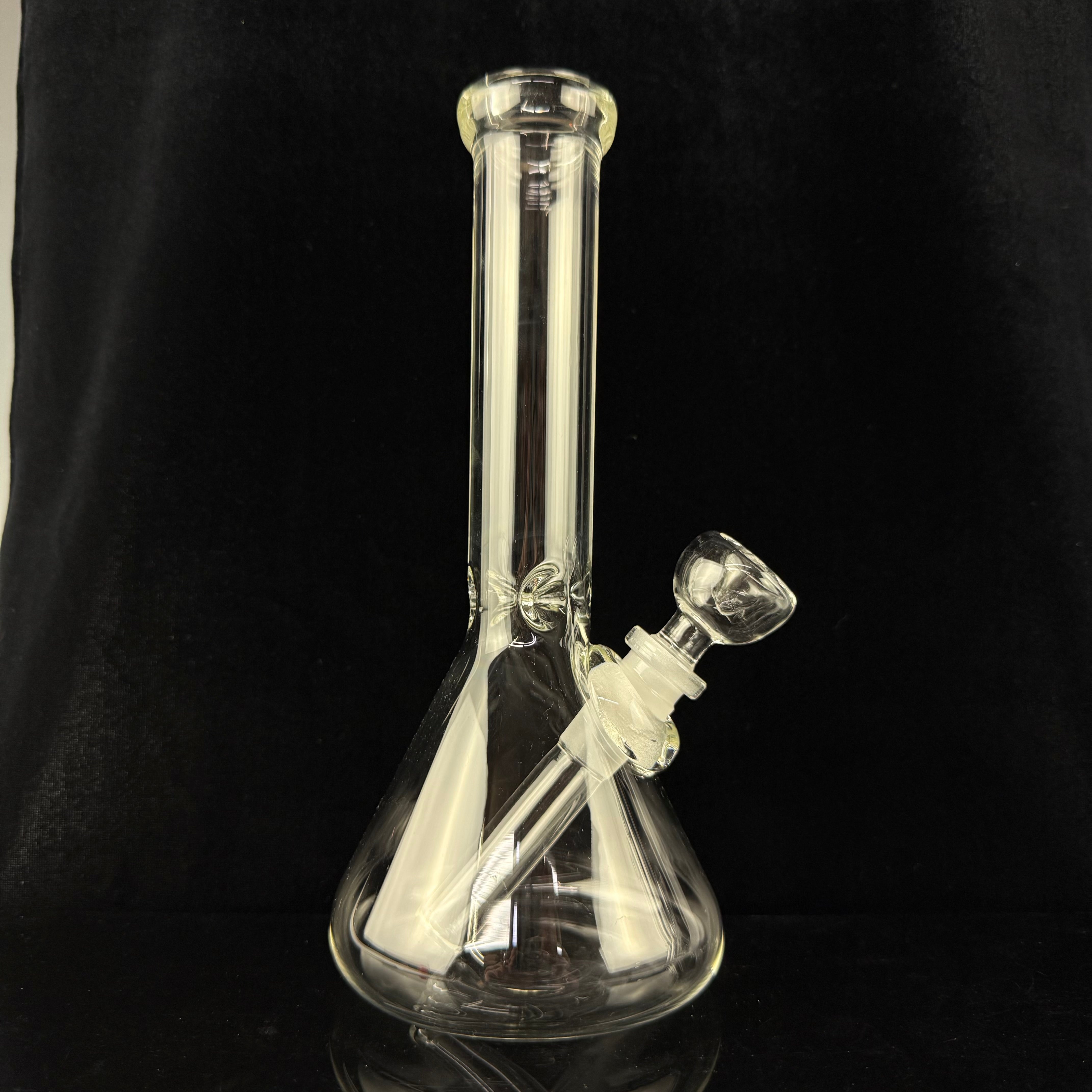 32mm Beaker Waterpipe by Mary Jane's Glass
