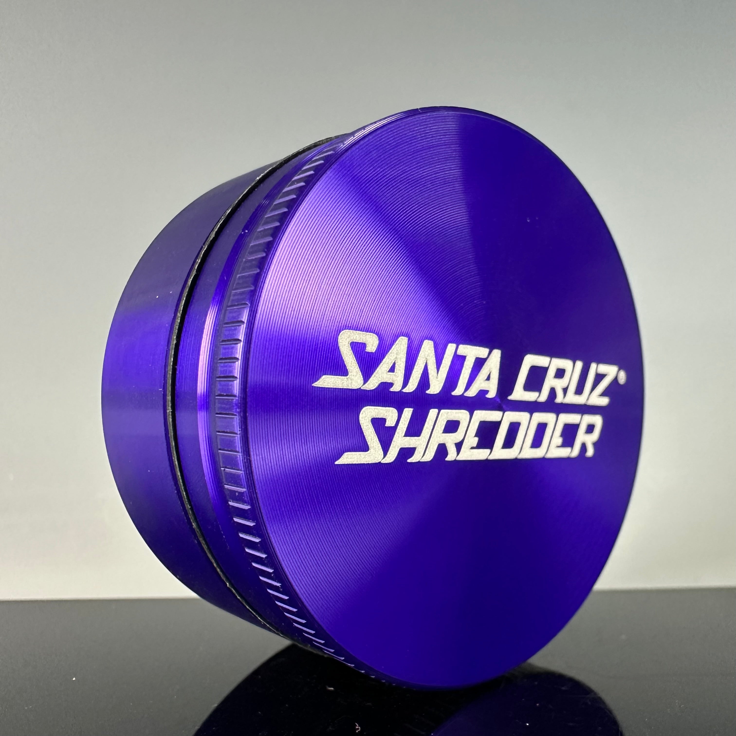 Medium 2-Piece Shredder by Santa Cruz Shredder