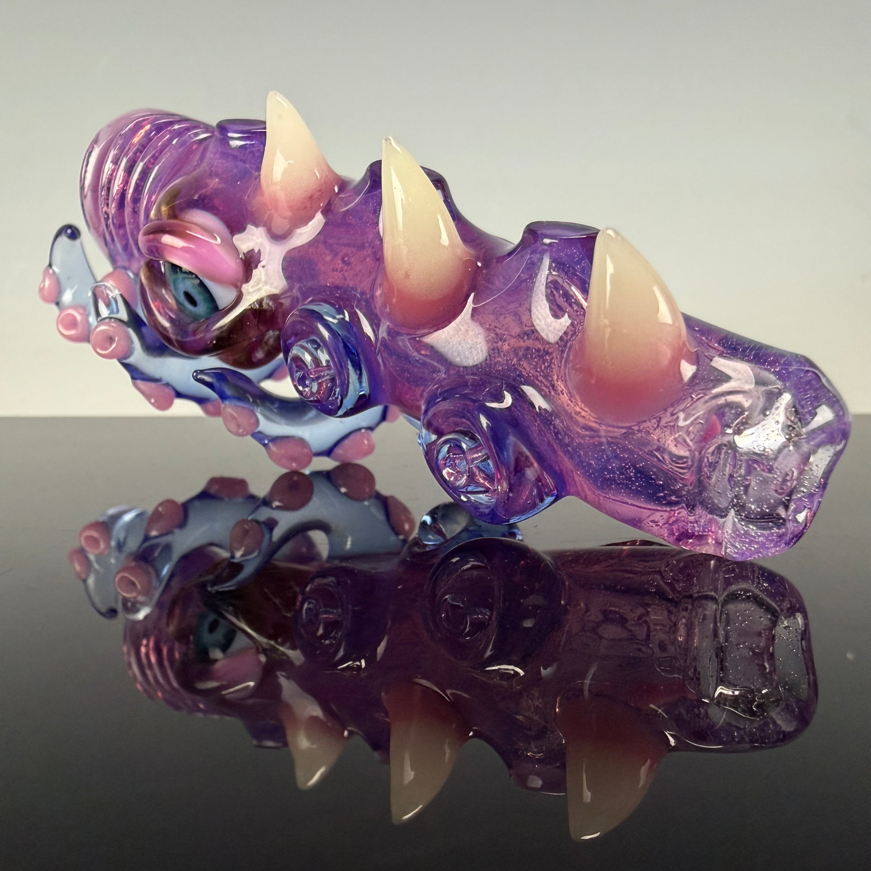 Onie (3 Hole) by Salt Glass