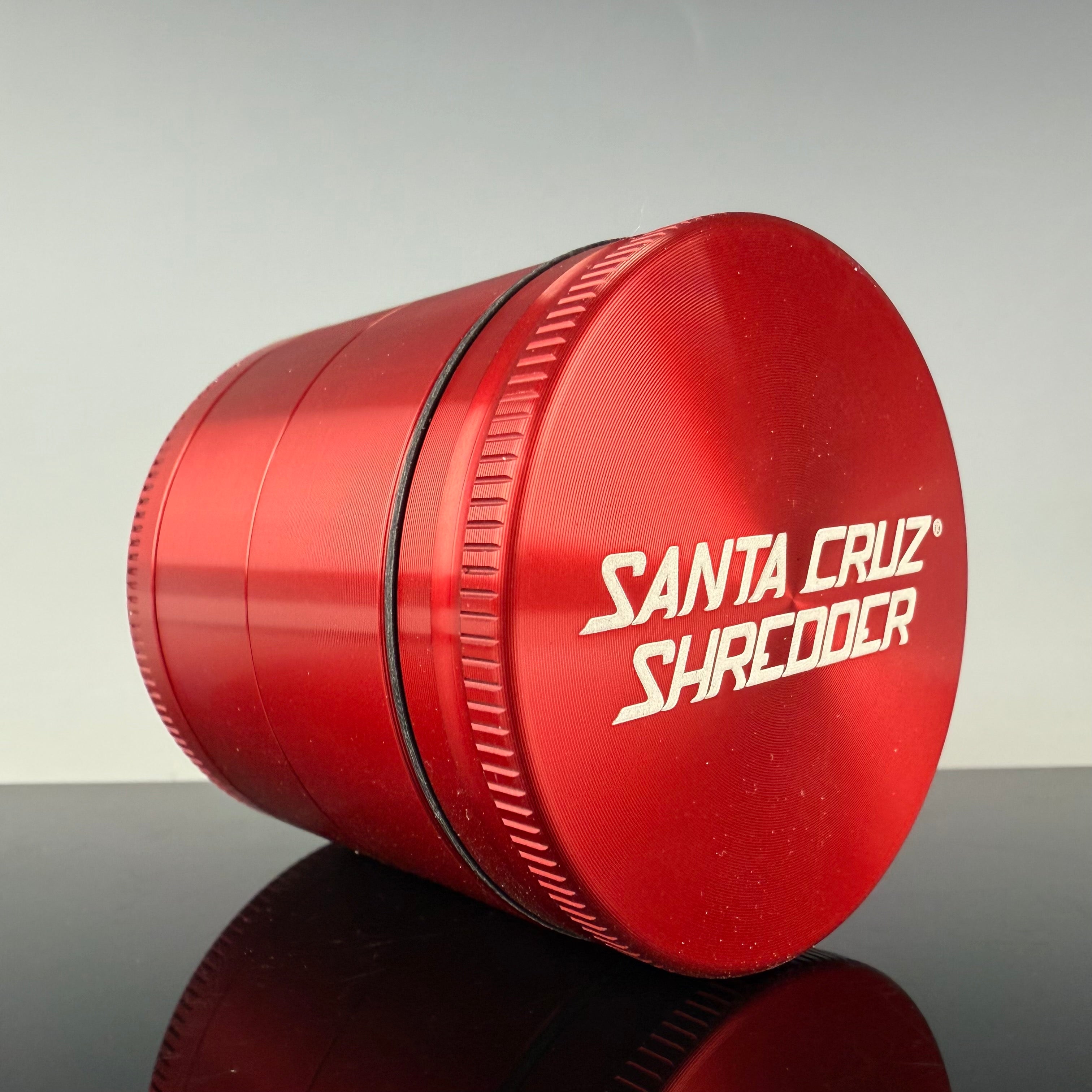 Medium 4-Piece Shredder by Santa Cruz Shredder