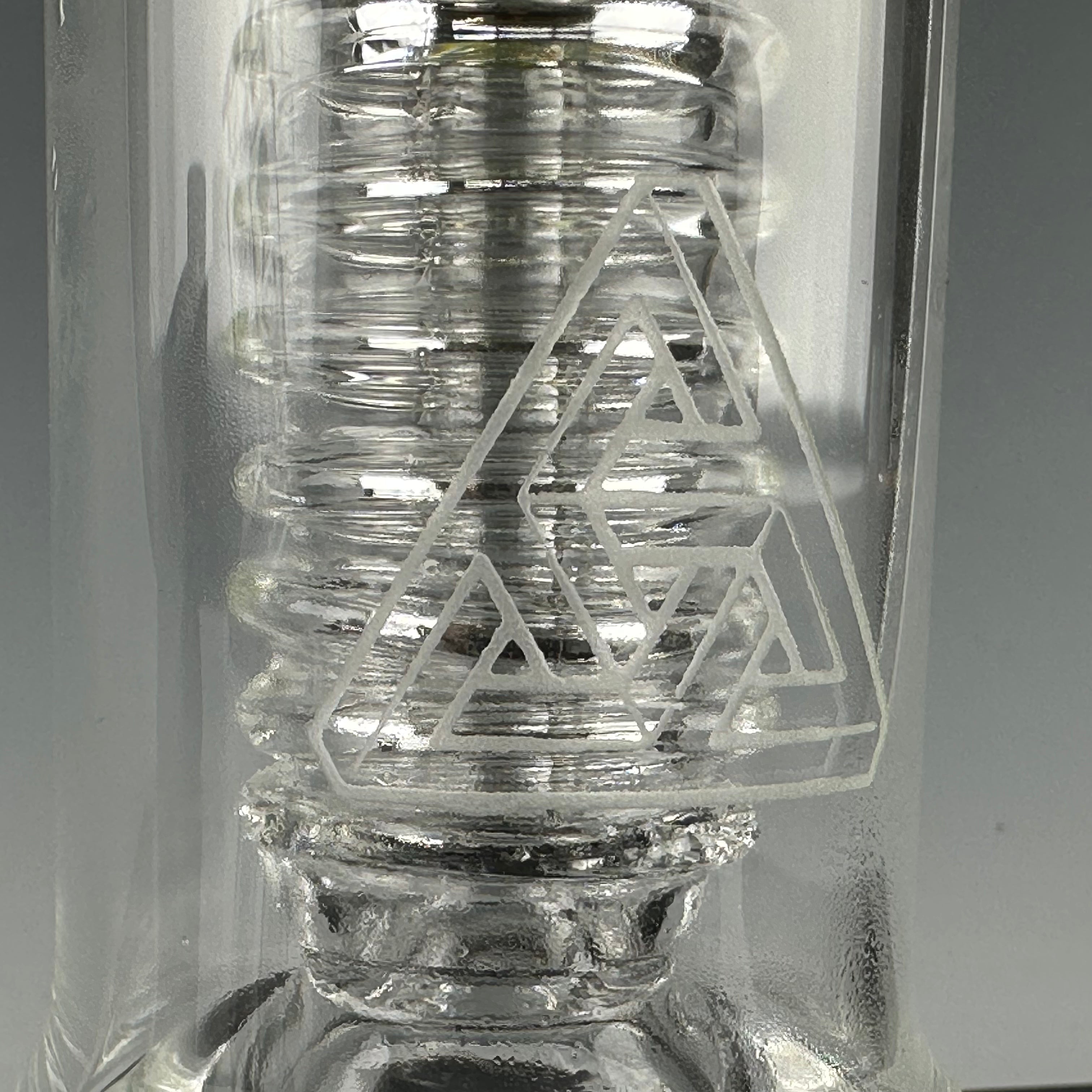 "Citrine" UV Accented Puffco Pro Attachment by Pi The Glassblower