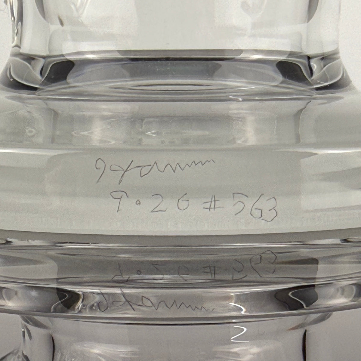 Short "Outside-In" (#563) "Standard Wall" Waterpipe by Hamm's Waterworks