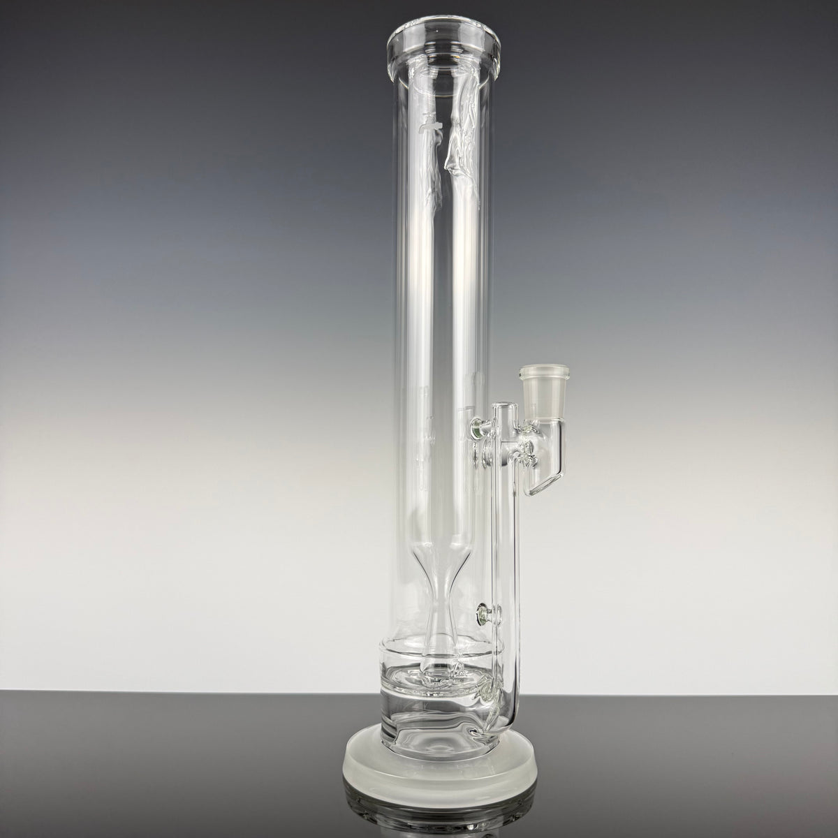Short "Outside-In" (#560) "Standard Wall" Waterpipe by Hamm's Waterworks