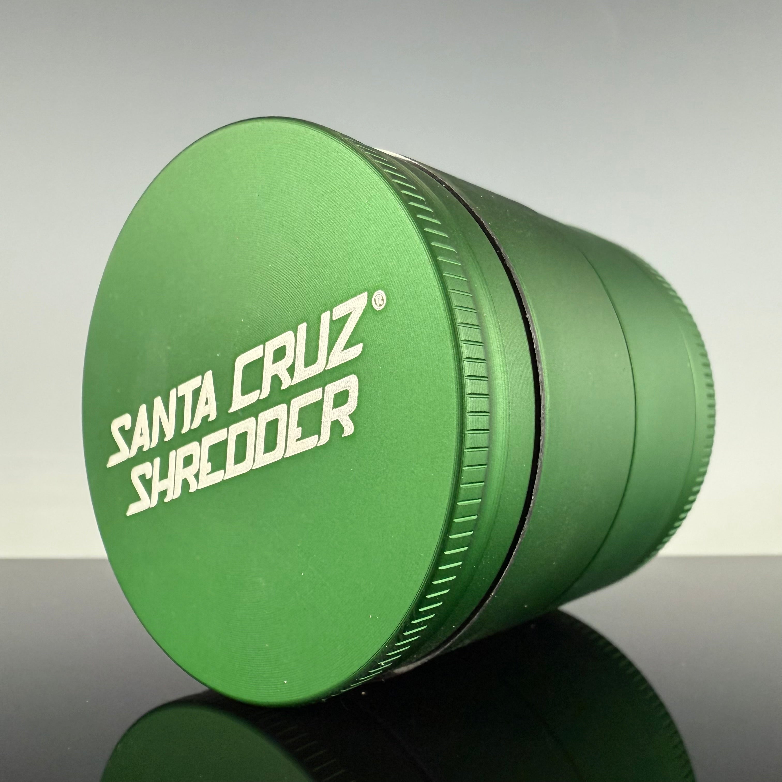 Medium 4-Piece Shredder by Santa Cruz Shredder