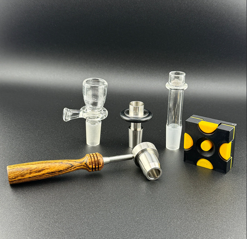 Complete IO Hornet Kit (Includes PID/Dock) 110V by IO Mfg.