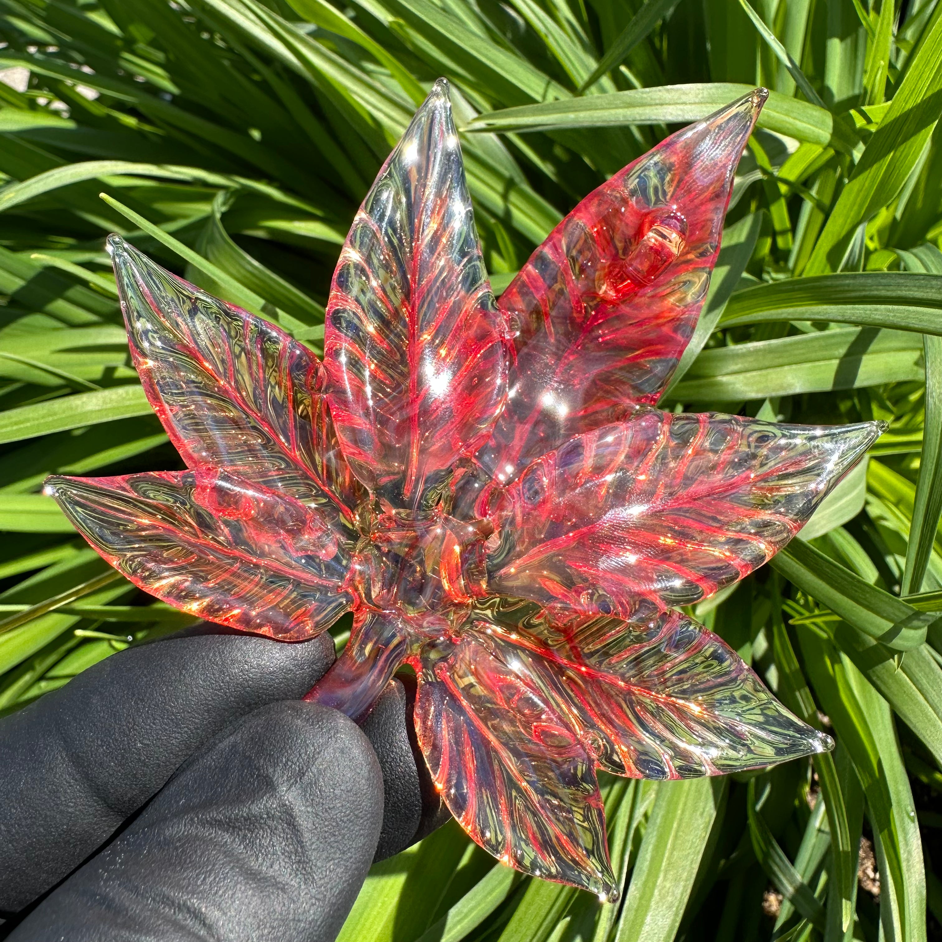 Cannabis Leaf Pendant by Xen Glass