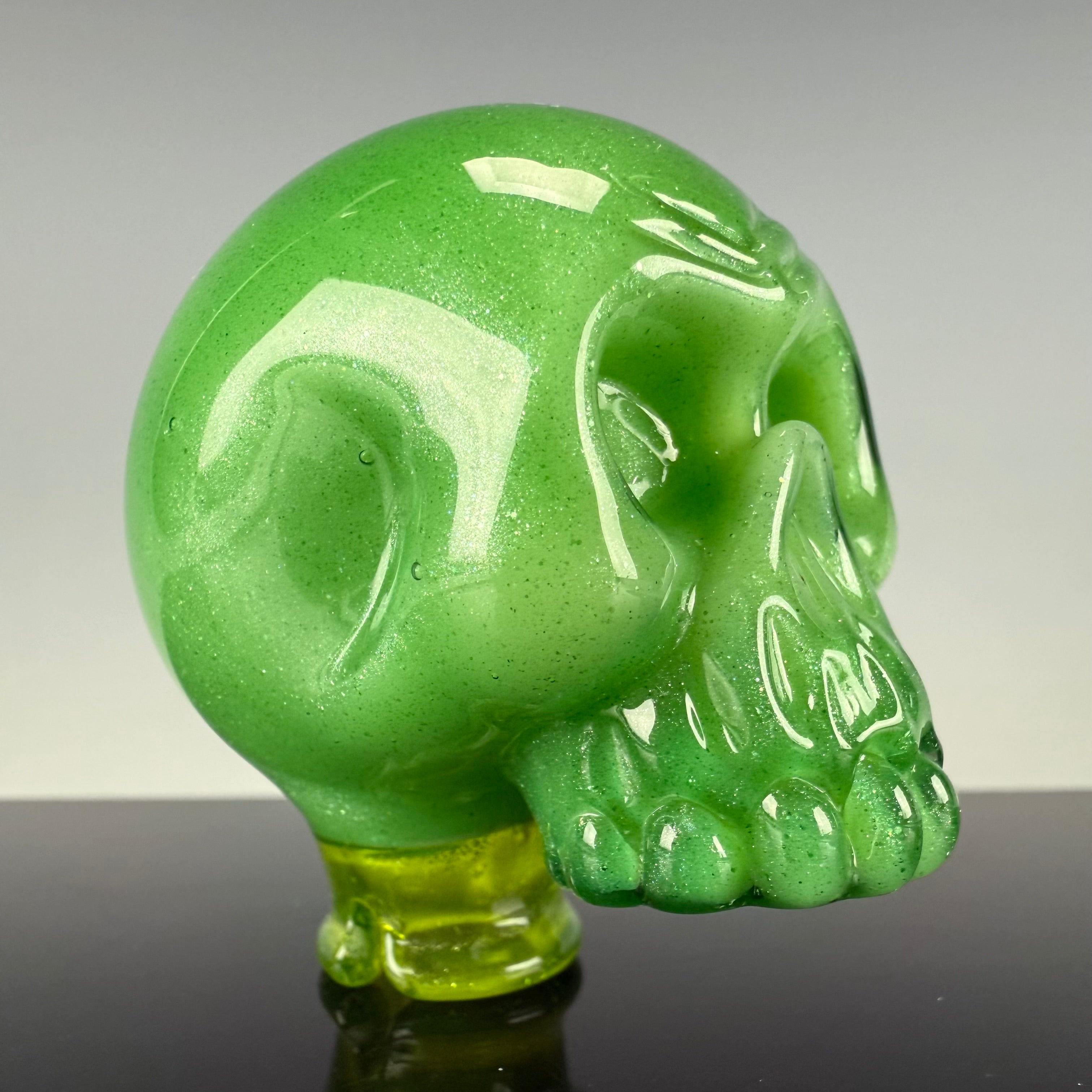 "Green Stardust Mix" Skull Puffco Pivot Top by Carsten Carlile