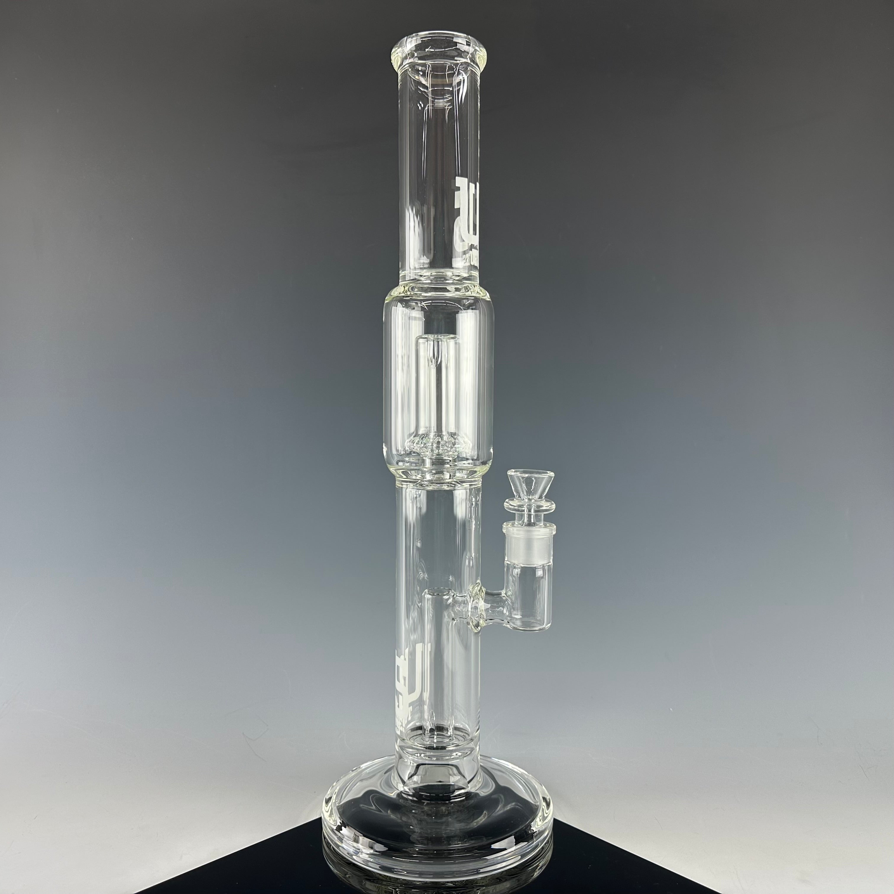 Fixed Straight Foot to Circ Waterpipe by US Tubes