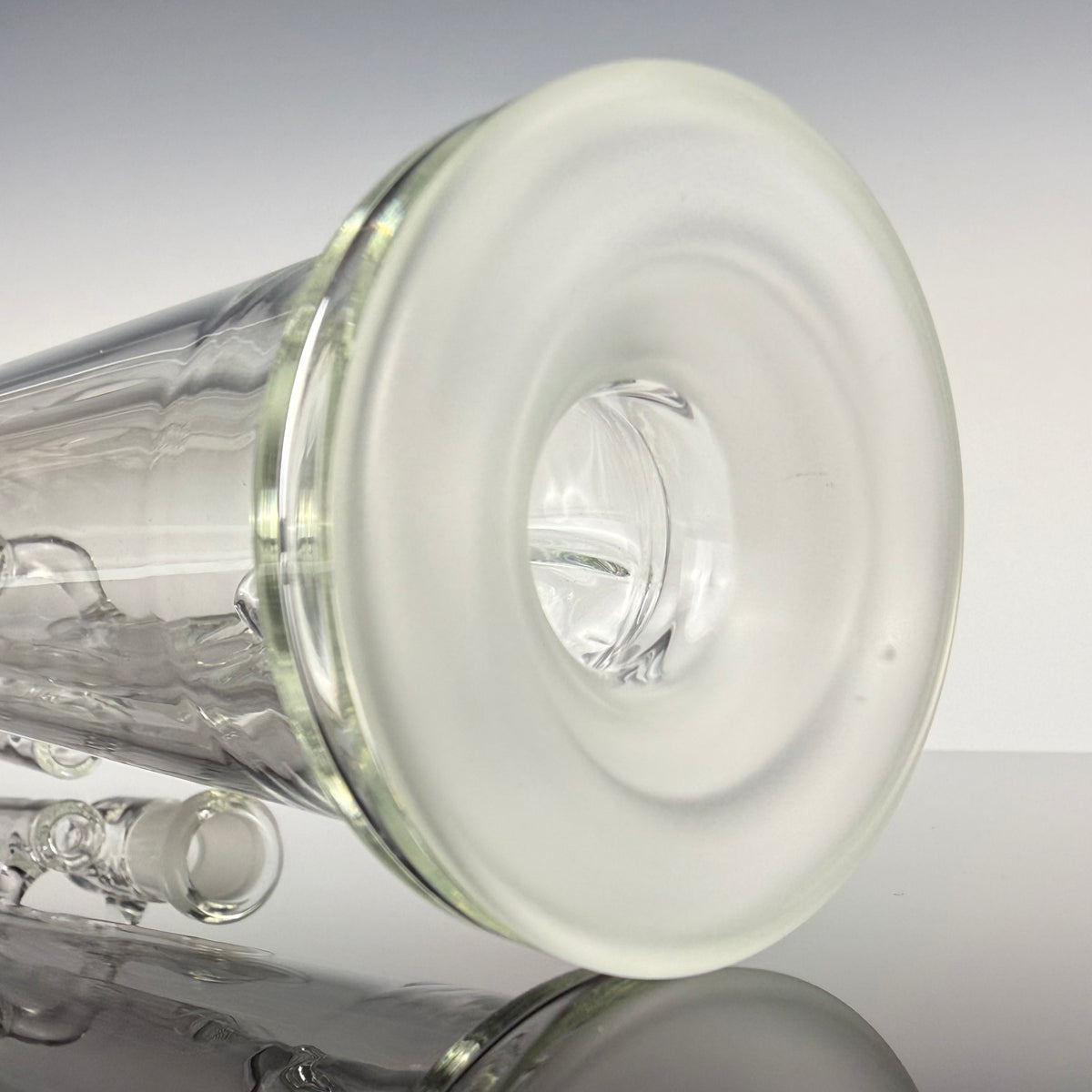 Short "Outside-In" (#563) "Standard Wall" Waterpipe by Hamm's Waterworks