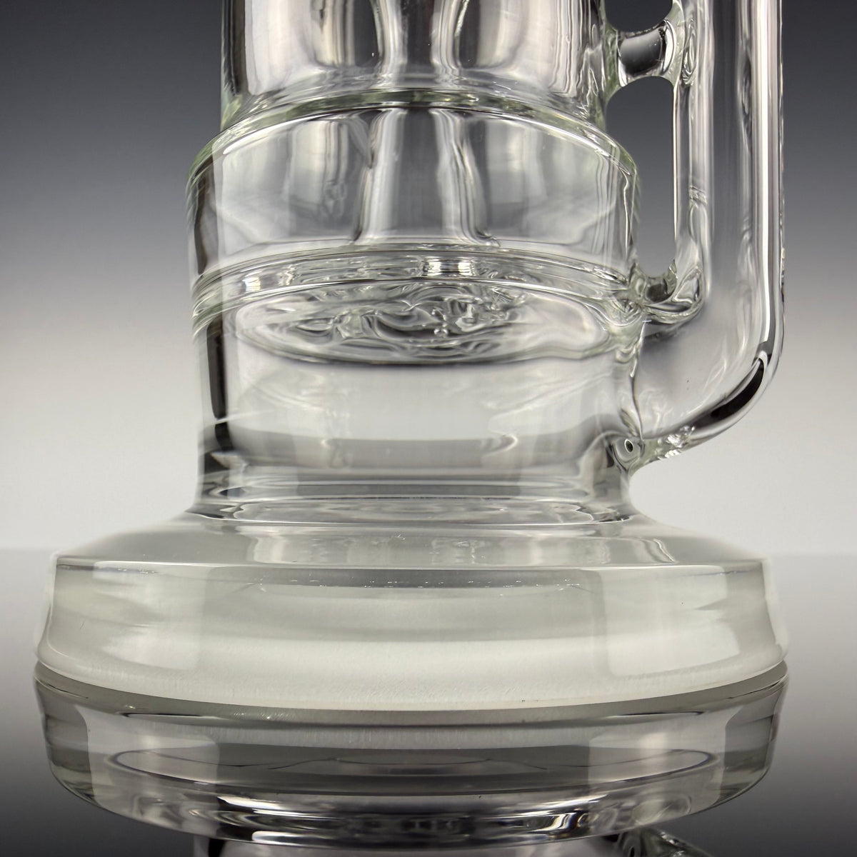 Short "Outside-In" (#560) "Standard Wall" Waterpipe by Hamm's Waterworks