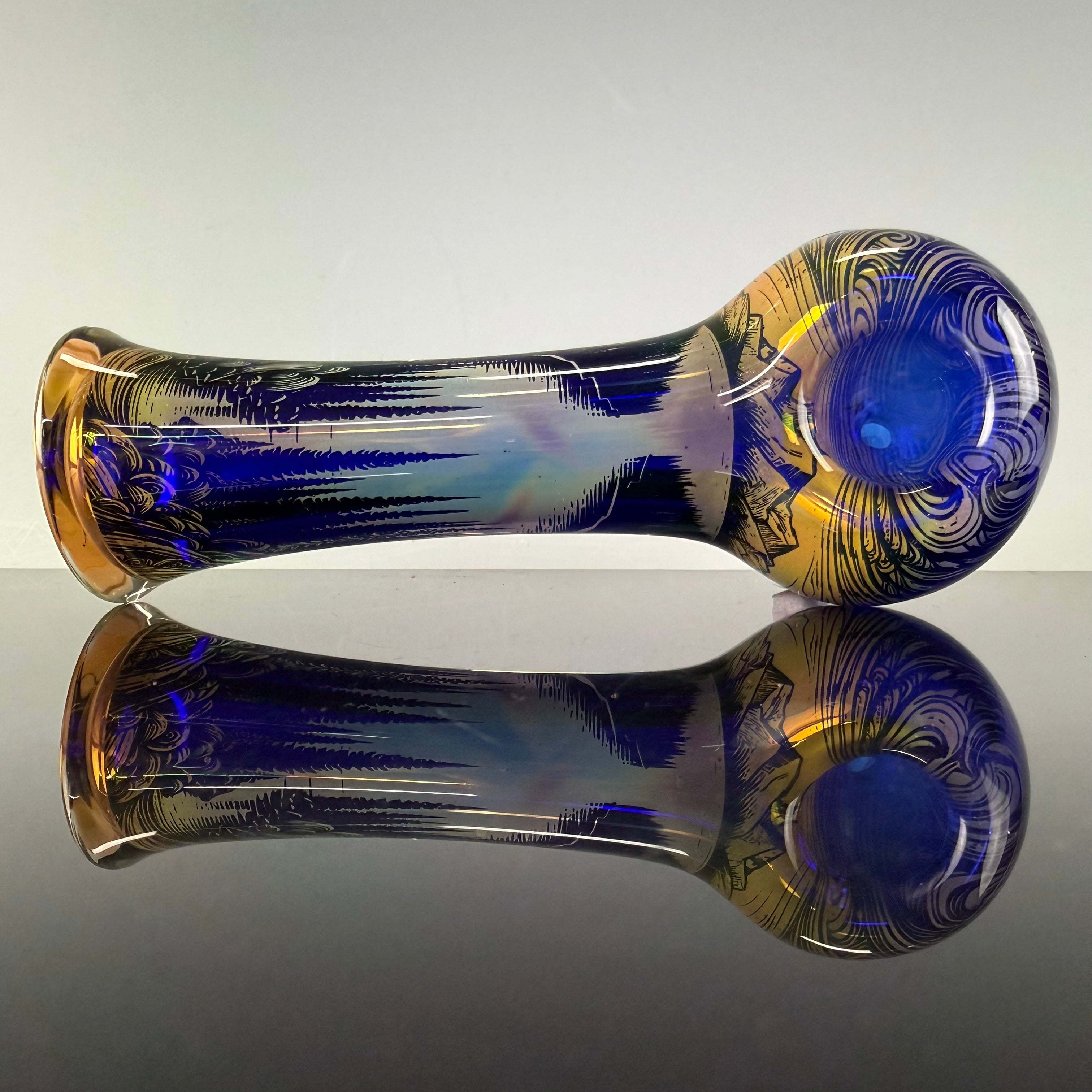 "Tahoe" Laser Etched Handpipe by Elevator Glass
