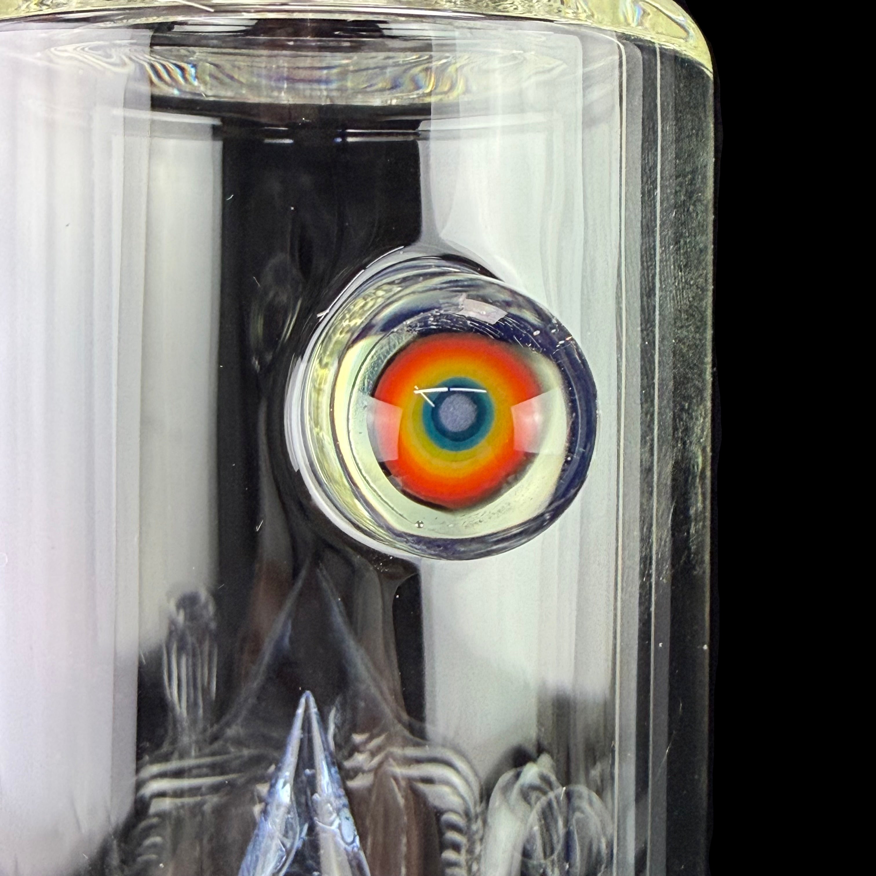 MA "Firewater UV" Full Size Hornet - Stemline 16mm 6 Cut UpGrid + Millie + Splash Guard by Sovereignty Glass