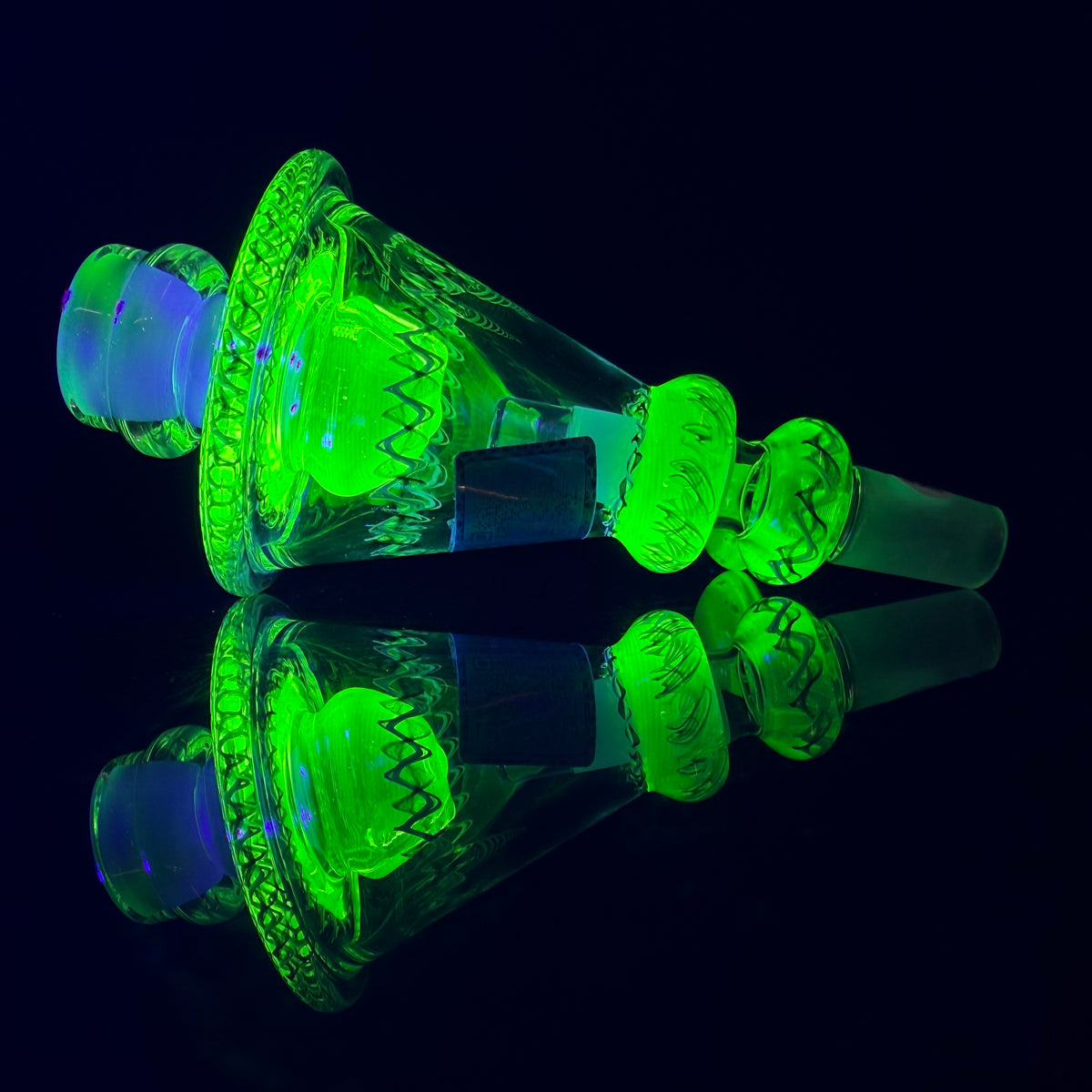 "Elements" UV Reactive Snap Trap w/ Female Fitting 19mm by Mobius Glass