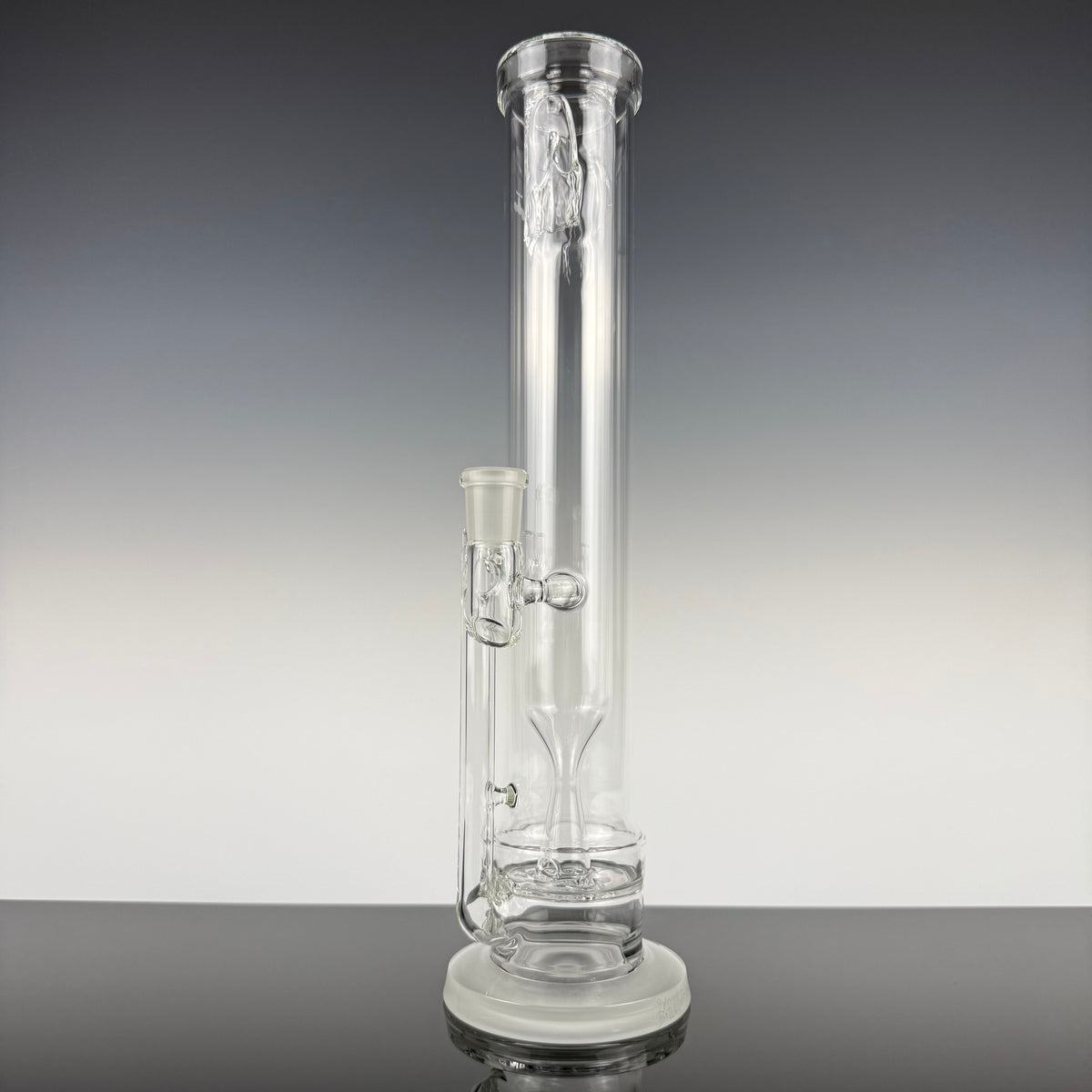 Short "Outside-In" (#560) "Standard Wall" Waterpipe by Hamm's Waterworks