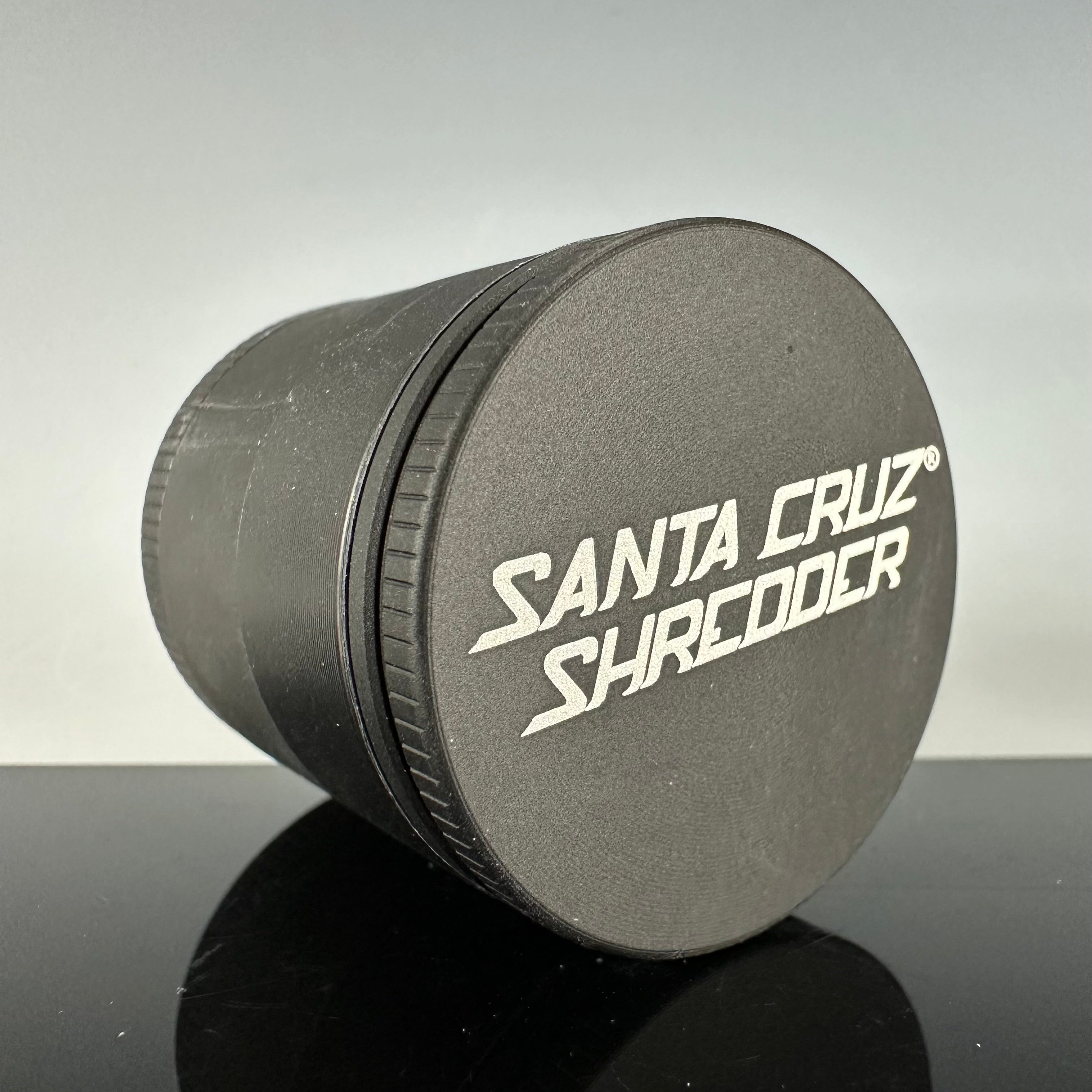 Small 4-Piece Shredder by Santa Cruz Shredder