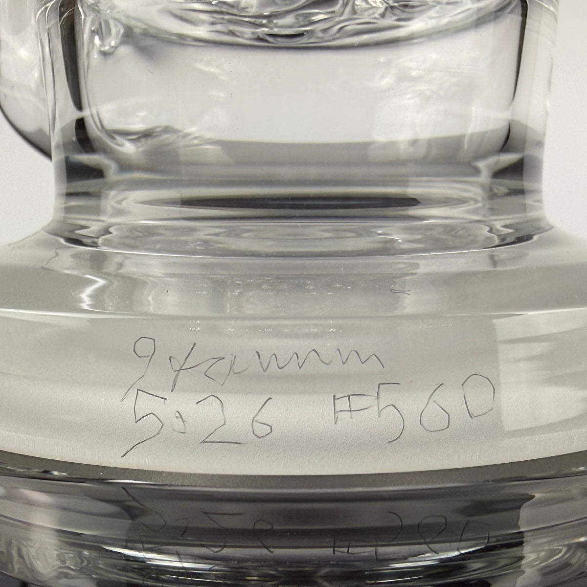 Short "Outside-In" (#560) "Standard Wall" Waterpipe by Hamm's Waterworks