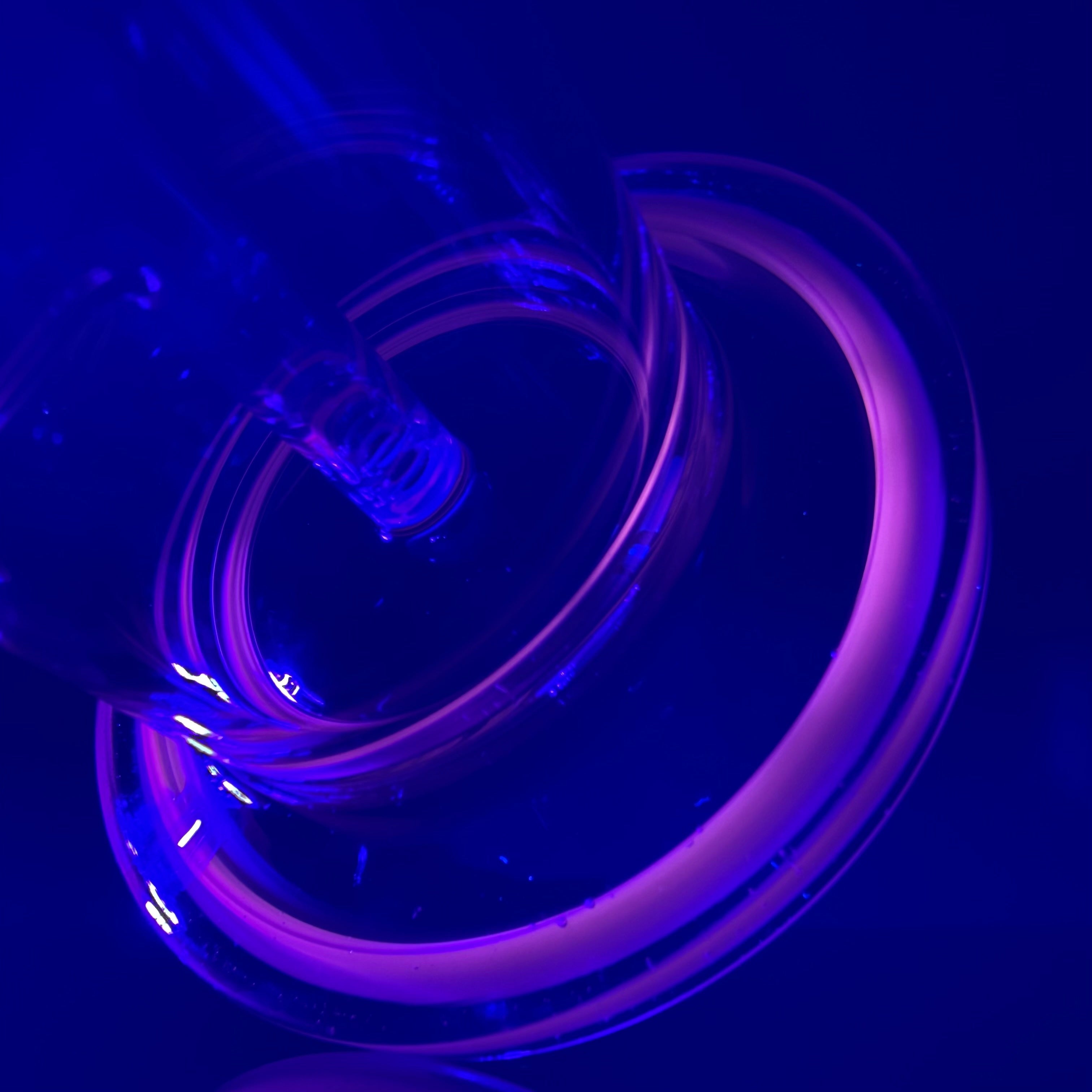 UV Single Macro (Colored Foot & Mouthpiece) by Toro Glass