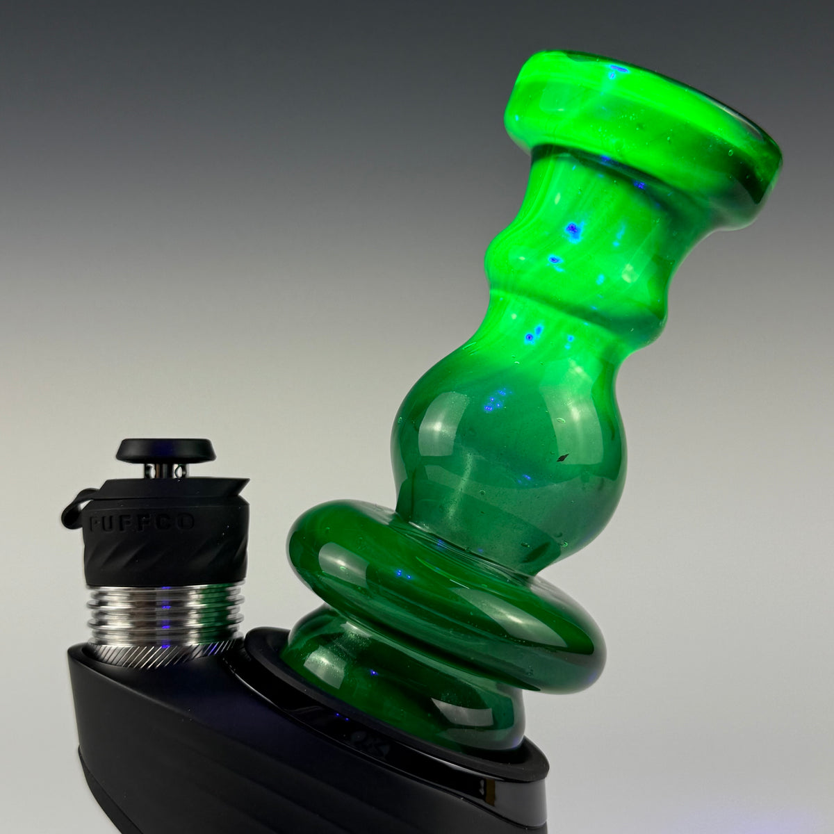 Full Color Maria Puffco Dry Top by Carsten Carlile