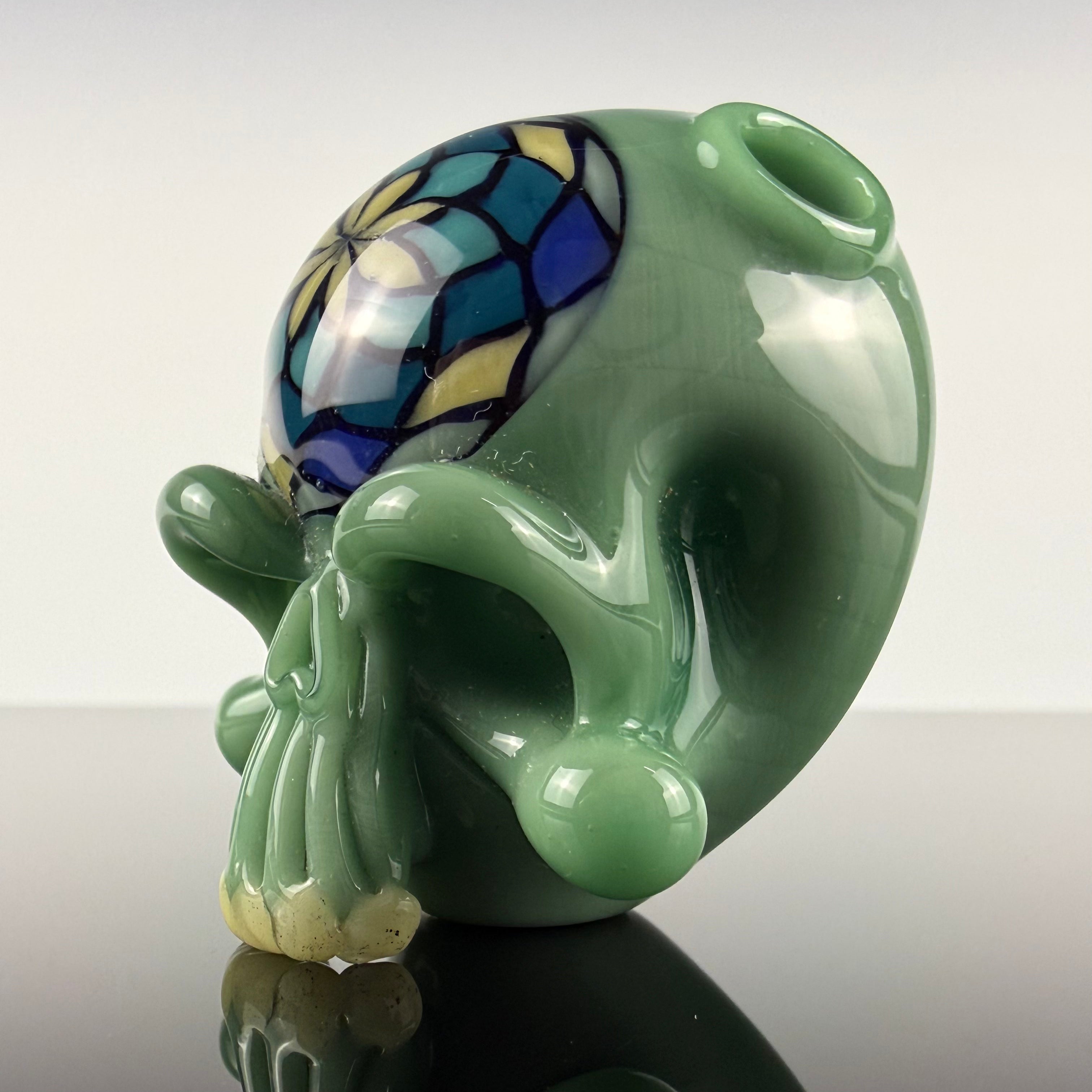 Fillacello Skull Pendant by Hendy Glass