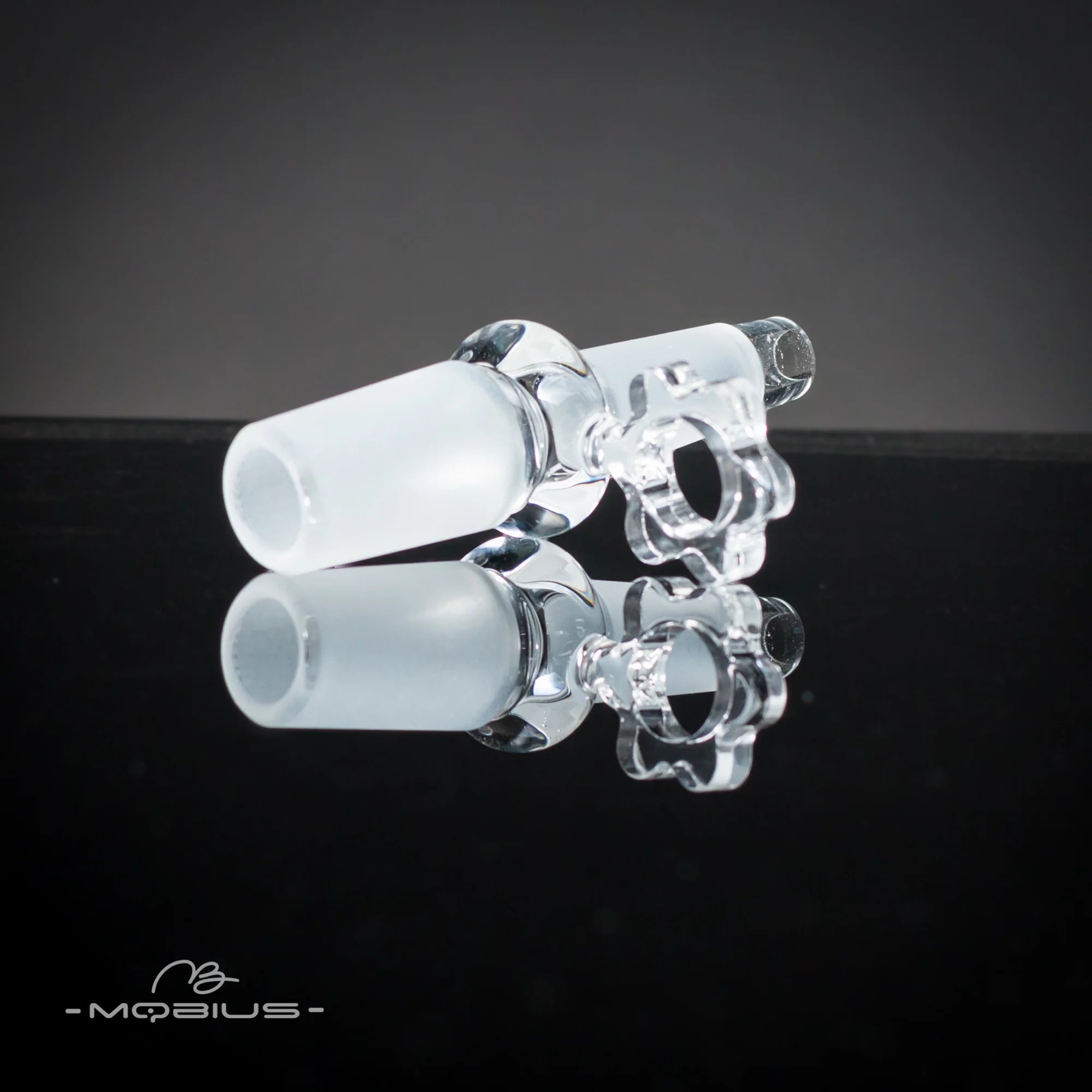 Replacement Snap Trap Adapter 18mm by Mobius Glass