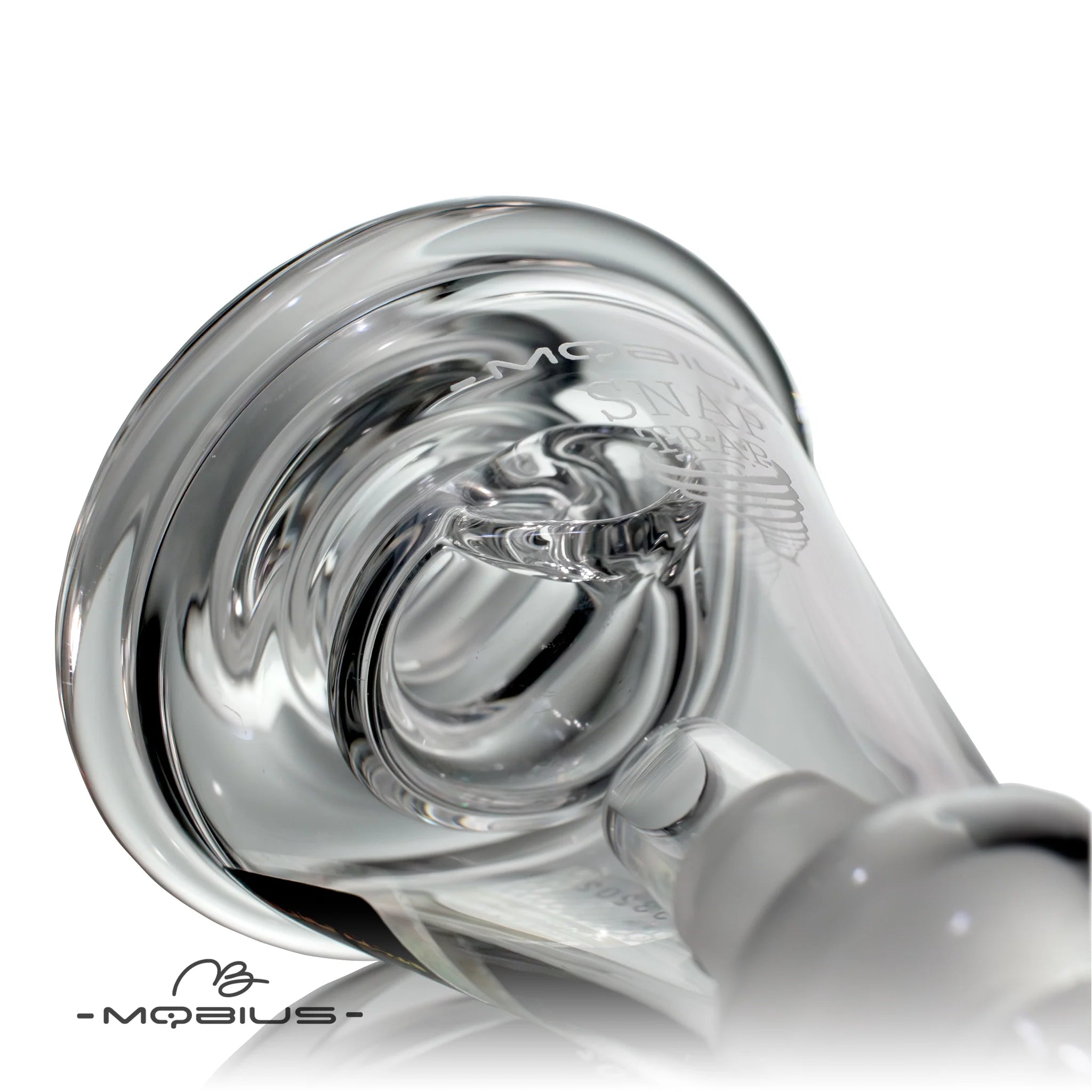 Snap Trap w/ Female Fitting 19mm by Mobius Glass